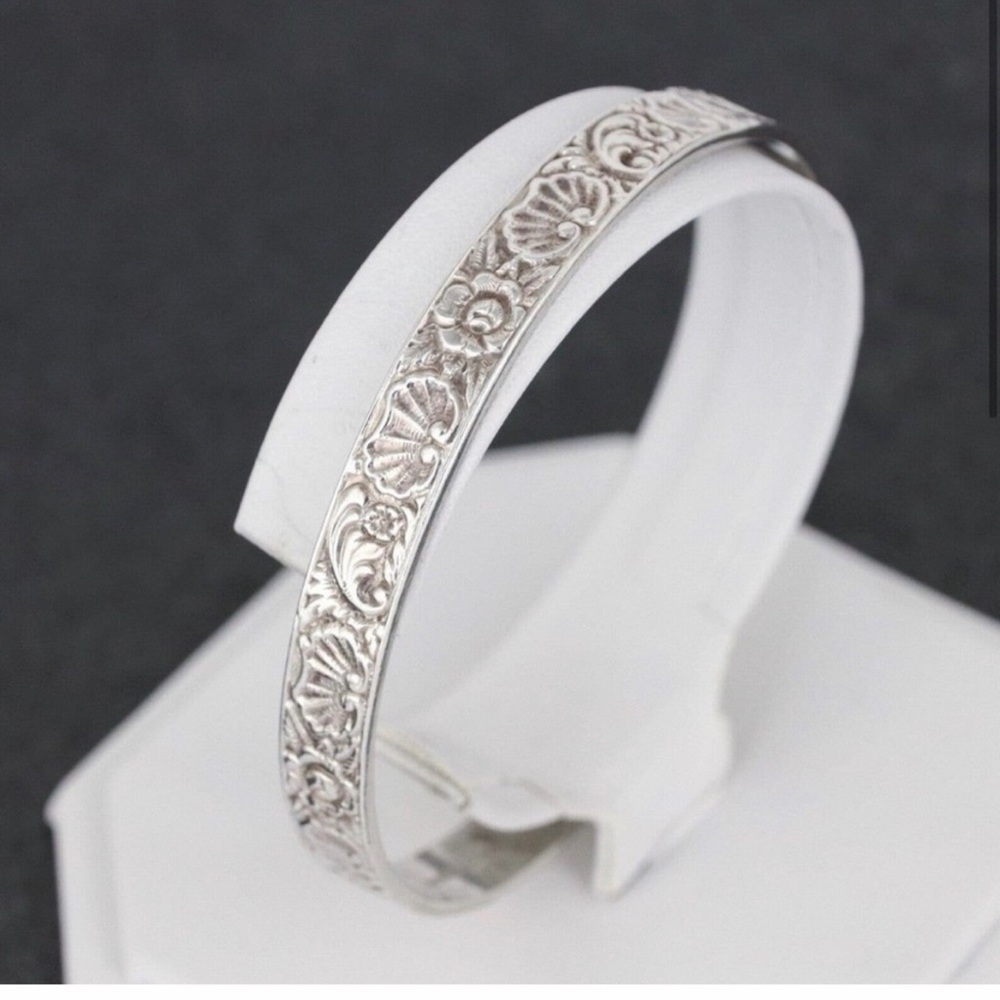 .925 Silver Floral Engraved Bangle Bracelet - Women Jewelry - stamped